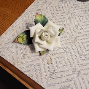 Lefton White Ceramic Rose with Two Wedding Bands Figurine